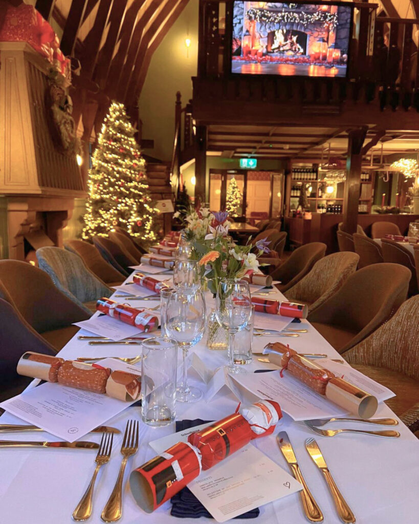 Christmas-Christmas-party-at-the-Blue-Room